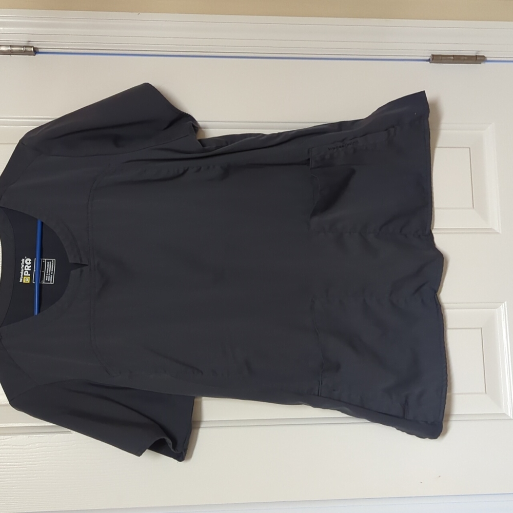 Large women's wonderwink gray scrub top
